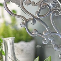 Detailed image of cast bracket