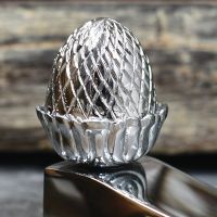 Close up of acorn final on wedge