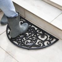 "Belleview" Half Moon Heart Doormat to Scale
