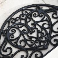 Ornate Design on the "Belleview" Half Moon Heart Doormat
