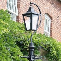"Lincoln" Black Swan Neck & Lamp Post 3.9m "Lincoln" Black Swan Neck & Lamp Post 3.9m
