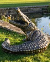 Black and Gold Cast Aluminium "Snappy" Alligator Garden Sculpture Black and Gold Cast Aluminium "Snappy" Alligator Garden Sculpture