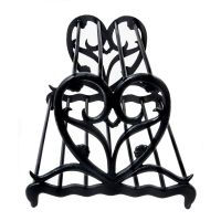 Black “Loredana” Heart Shoe Stand