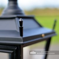 Decorative Fixings on the Top of the Lanterns Lid Decorative Fixings on the Top of the Lanterns Lid