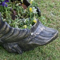 Rear view of Brushed Gold Swan Tail Rear view of Brushed Gold Swan Tail