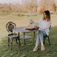 "Wentworth" Dining Set to Scale