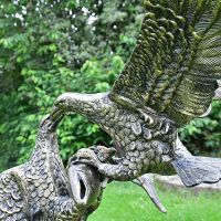 Cast Aluminium Eagles Fighting Sculpture Cast Aluminium Eagles Fighting Sculpture