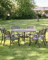 Cast Aluminium "Manhattan" Six Seater Garden Table & Chair Set in Situ