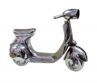 Chrome Scaled Motor Scooter Model Vehicle Chrome Scaled Motor Scooter Model Vehicle