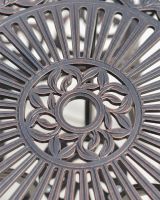 Circular Leaf Design Table Top Circular Leaf Design Table Top