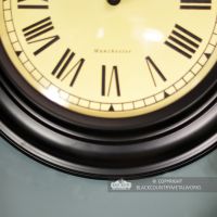 Close-up of the Smooth Black Finish Close-up of the Smooth Black Finish