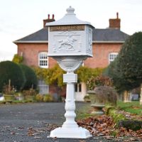 Classic White Freestanding Huntingdon Post Box Classic White Freestanding Huntingdon Post Box