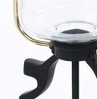 Close-up o fthe Curved Glass in the "Belgravia" Extra Large Lamp Post & Lantern