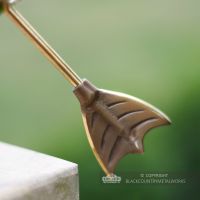 Close-up of the Finial on the Arrow