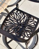 close up of seat detail on tredian outdoor dining set