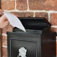 Close up of Lid Flap and Letter 