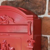 Close up of "Moroccan Summer” Red Dawson Lodge Post Box