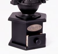 “Café Coeur” Cast iron and wood coffee grinder