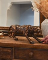 Copper Leopard sculpture scale image Copper Leopard sculpture scale image