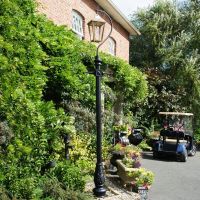 Copper Lincoln Swan Neck & Lamp Post - 2.46m Copper Lincoln Swan Neck & Lamp Post - 2.46m