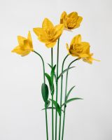 Metal Daffodil Sculpture Lawn Spikes Metal Daffodil Sculpture Lawn Spikes