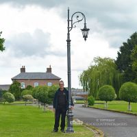 Deluxe Antique Silver Ornate Cast Iron Swan Neck Lamp Post Scale Shot Deluxe Antique Silver Ornate Cast Iron Swan Neck Lamp Post Scale Shot