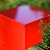 Close-Up of Deluxe Red Bexley Free Standing Parcel Box Close-Up of Deluxe Red Bexley Free Standing Parcel Box