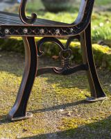 Snowshill Aluminium Garden Bench Design On The Legs