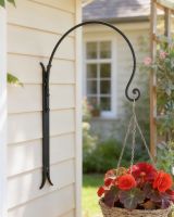 Digital illustration of ’Shepherds Crook’ Hanging Basket Wall Bracket - Black