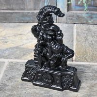 Punch & Judy Door Porter Punch & Judy Door Porter