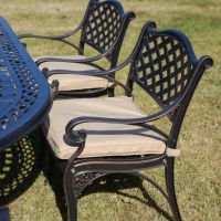 The "Valeriana" 6-Seater Outdoor Dining Set - Antique Copper