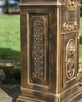 Details on side of “Raventree” Deluxe Camden Free Standing Post Box in Brushed Gold