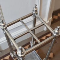 Close up of compartments 