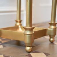 Close up of Antique Brass Ball Base 