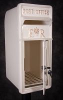 "Original Reproduction" White Elizabeth Regina Post & Parcel Box