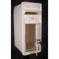 Front Opening Door on the "Original Reproduction" Cream Elizabeth Regina Post & Parcel Box