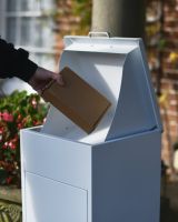 Felton white contemporary free standing parcel box top