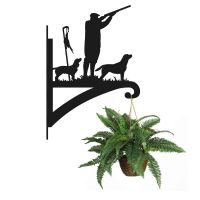 Game Season "Cocker Spaniel and Labrador" Steel Hanging Basket Bracket with Planter