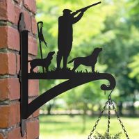 Game Season "Cocker Spaniel and Labrador" Steel Hanging Basket Bracket 