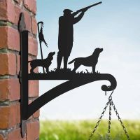 Steel Hanging Basket Bracket with Game Season "Cocker Spaniel and Labrador" Motif