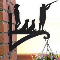 Steel Hanging Basket Bracket with Game Season Two People "Labrador Pair" Topper Steel Hanging Basket Bracket with Game Season Two People "Labrador Pair" Topper