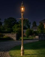 Gold and Brass Finish Harrogate Lamp Post 2.25m digital illustration at night