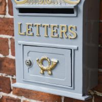 Close-Up of Grey & Gold Finish Close-Up of Grey & Gold Finish