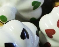 "Delightful Demilano" Ceramic heart bottle stoppers "Delightful Demilano" Ceramic heart bottle stoppers