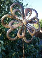 “Helenium Flower” Copper Plated Wind Dancer