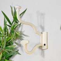 "Madame Anouk" Cream Hook "Madame Anouk" Cream Hook