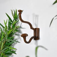 "Madame Anouk" Brown Hook in Situ