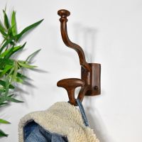 "Madame Anouk" Brown Hook in Situ