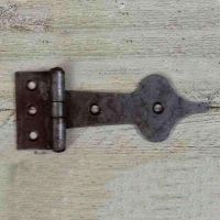Iron "Spearhead" Hinge