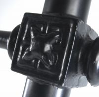 Lamp Post (1.728m) Cast Iron Lamp Post (1.728m) Cast Iron